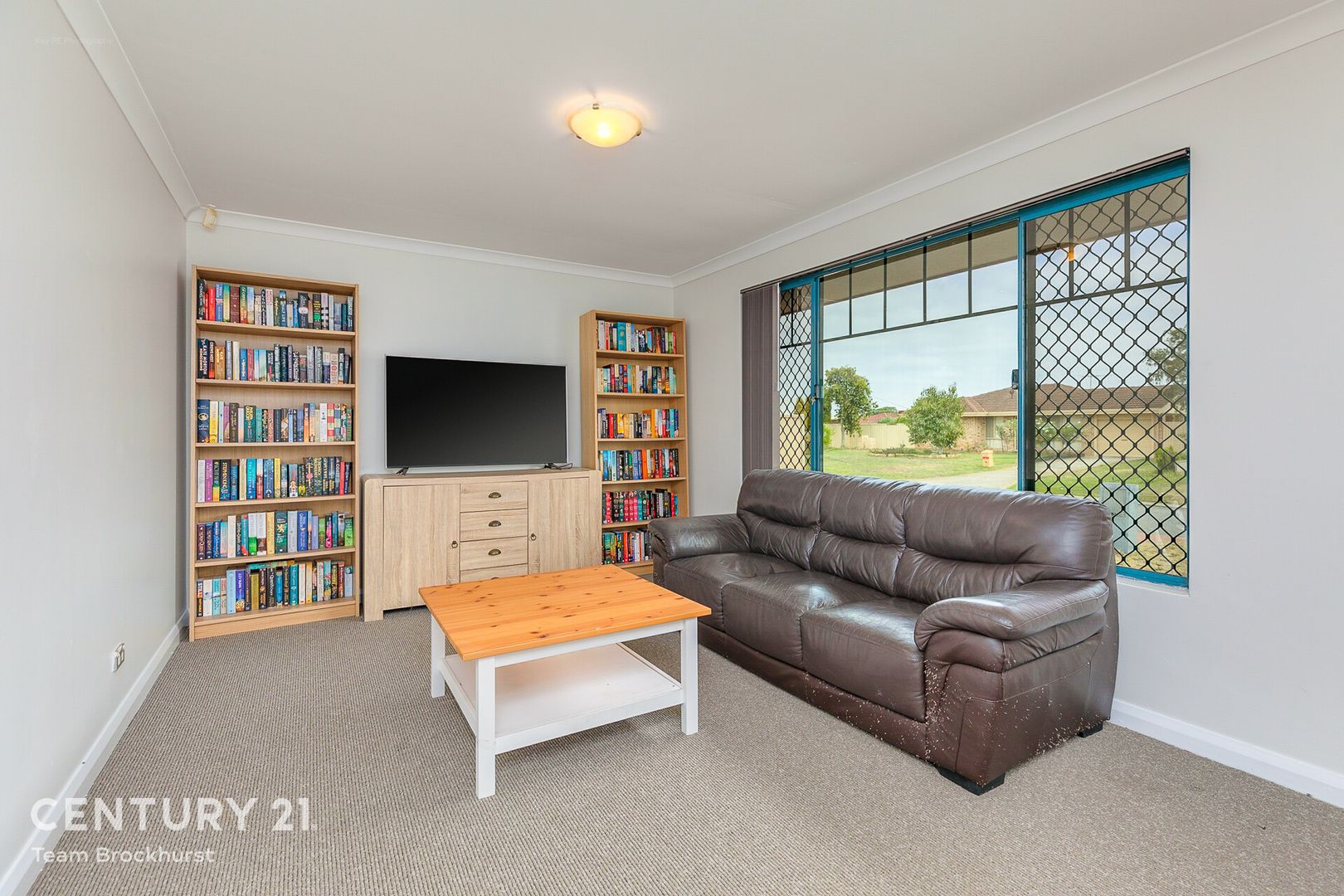 3a Kite Court, Huntingdale WA 6110, Image 2