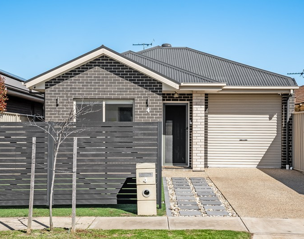 4 Dudley Avenue, North Plympton SA 5037