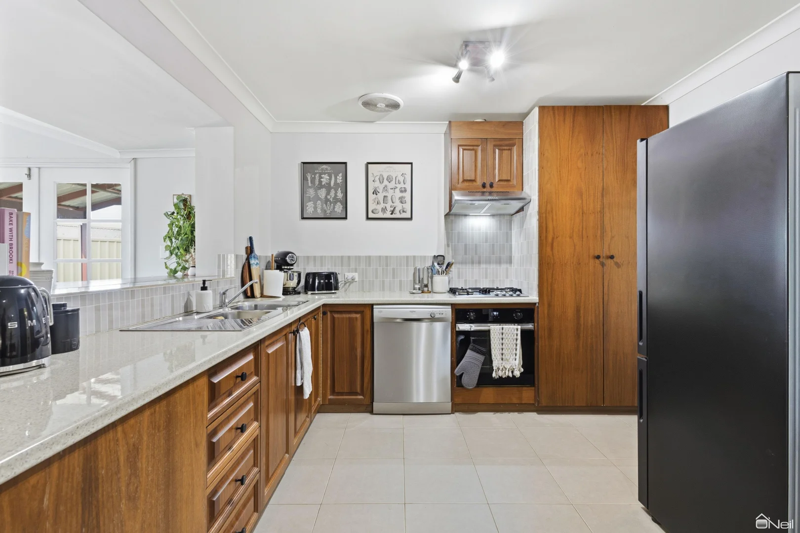 Additional image 2 of 3 Midhurst Street, Camillo WA 6111