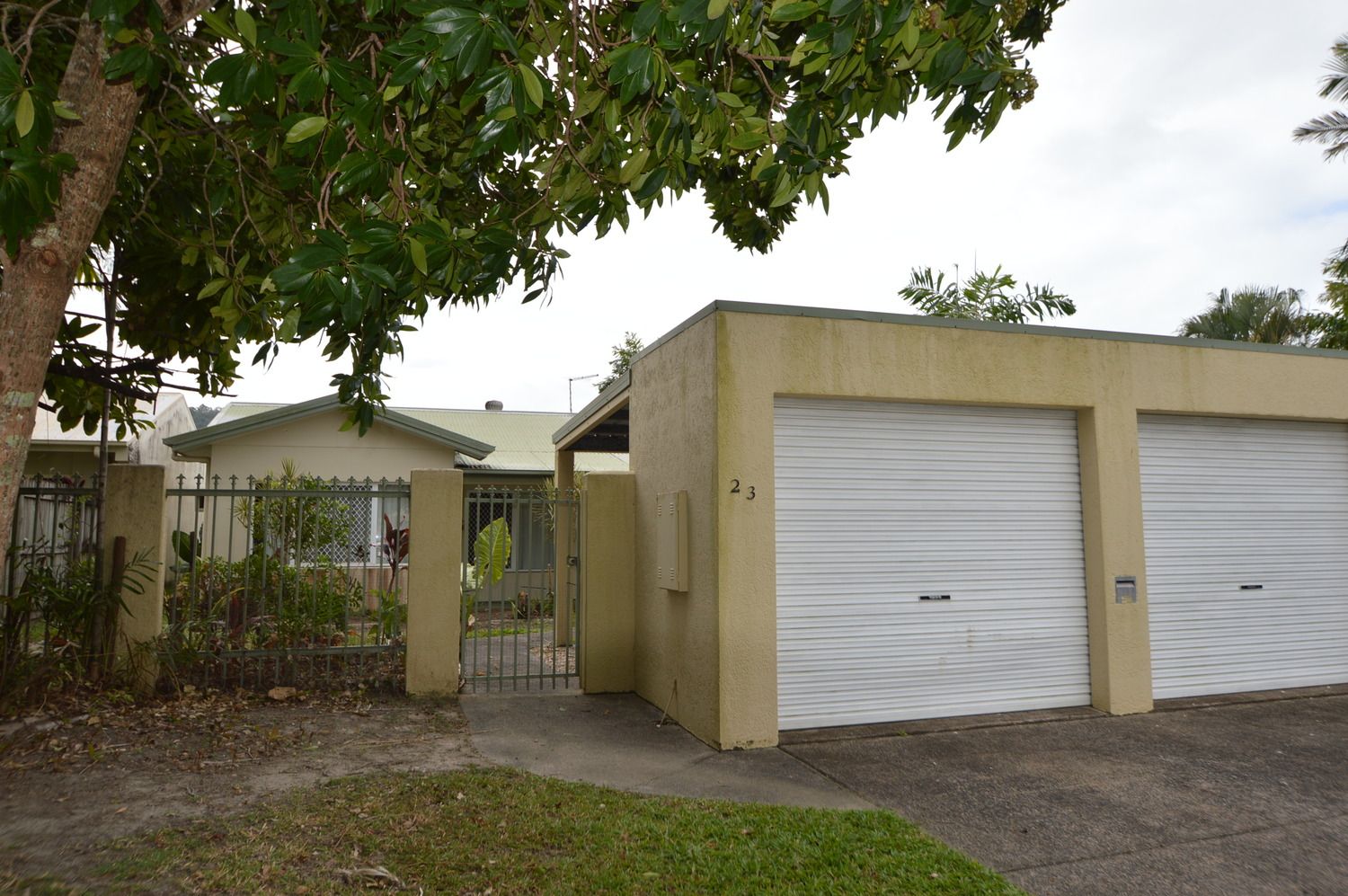 3 bedrooms House in  SMITHFIELD QLD, 4878