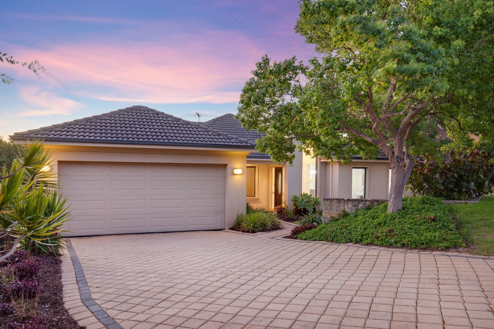 5 Hoyne View, Gwelup WA 6018, Image 0