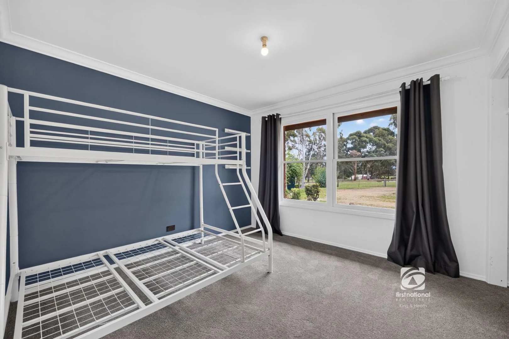27 Paterson Court, Nicholson VIC — StMate