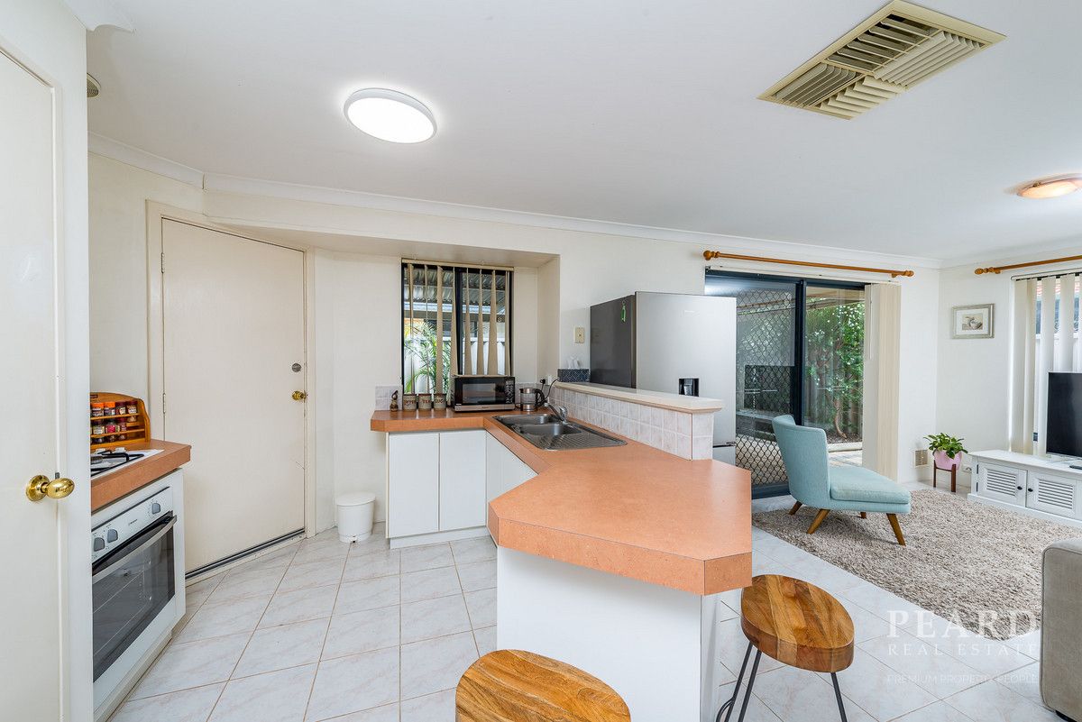 4/144 Kinross Drive, Kinross WA 6028, Image 2