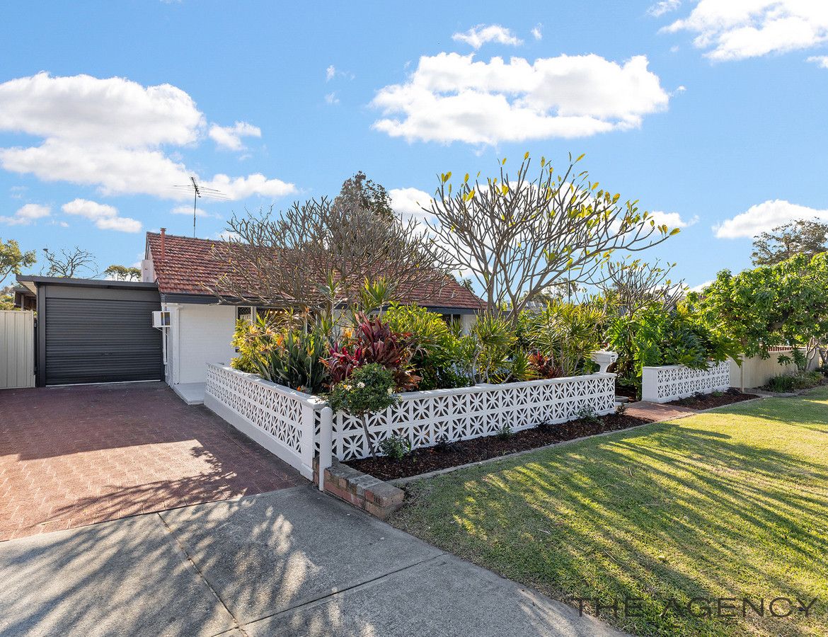 57 Redwood Crescent, Melville WA 6156, Image 2