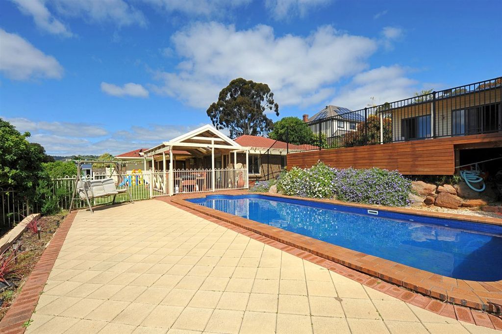 33 York Drive, Flagstaff Hil Property History & Address Research Domain