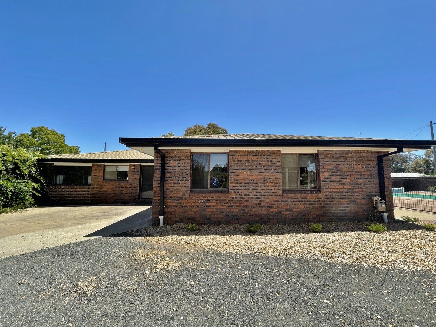 4 bedrooms House in 91 Back Creek Road YOUNG NSW, 2594