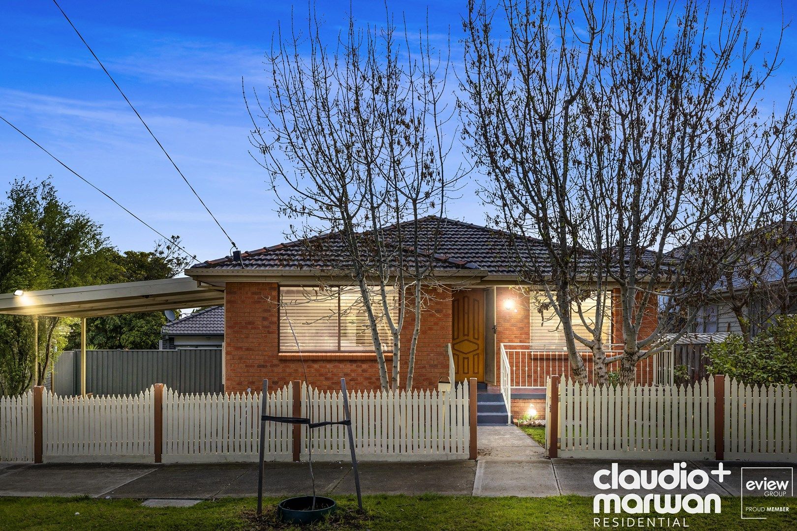 25 Grevillia Road, Oak Park VIC 3046, Image 0