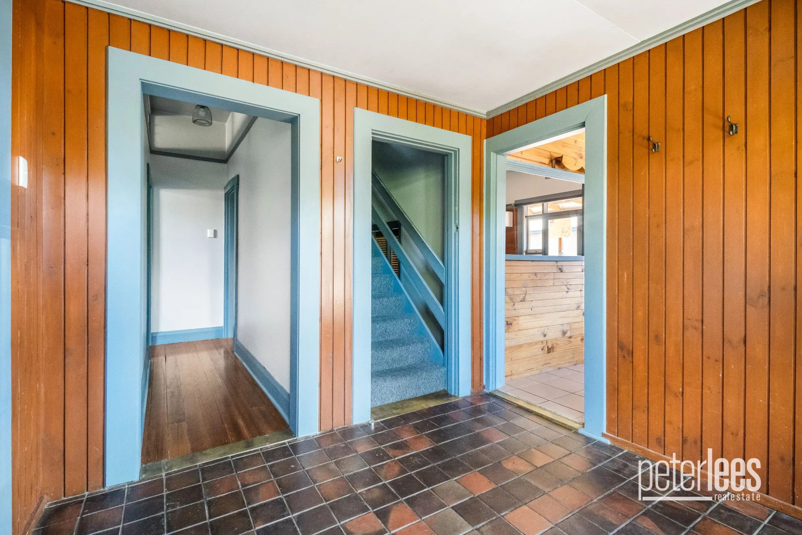 Additional image 17 of Ravenswood TAS 7250