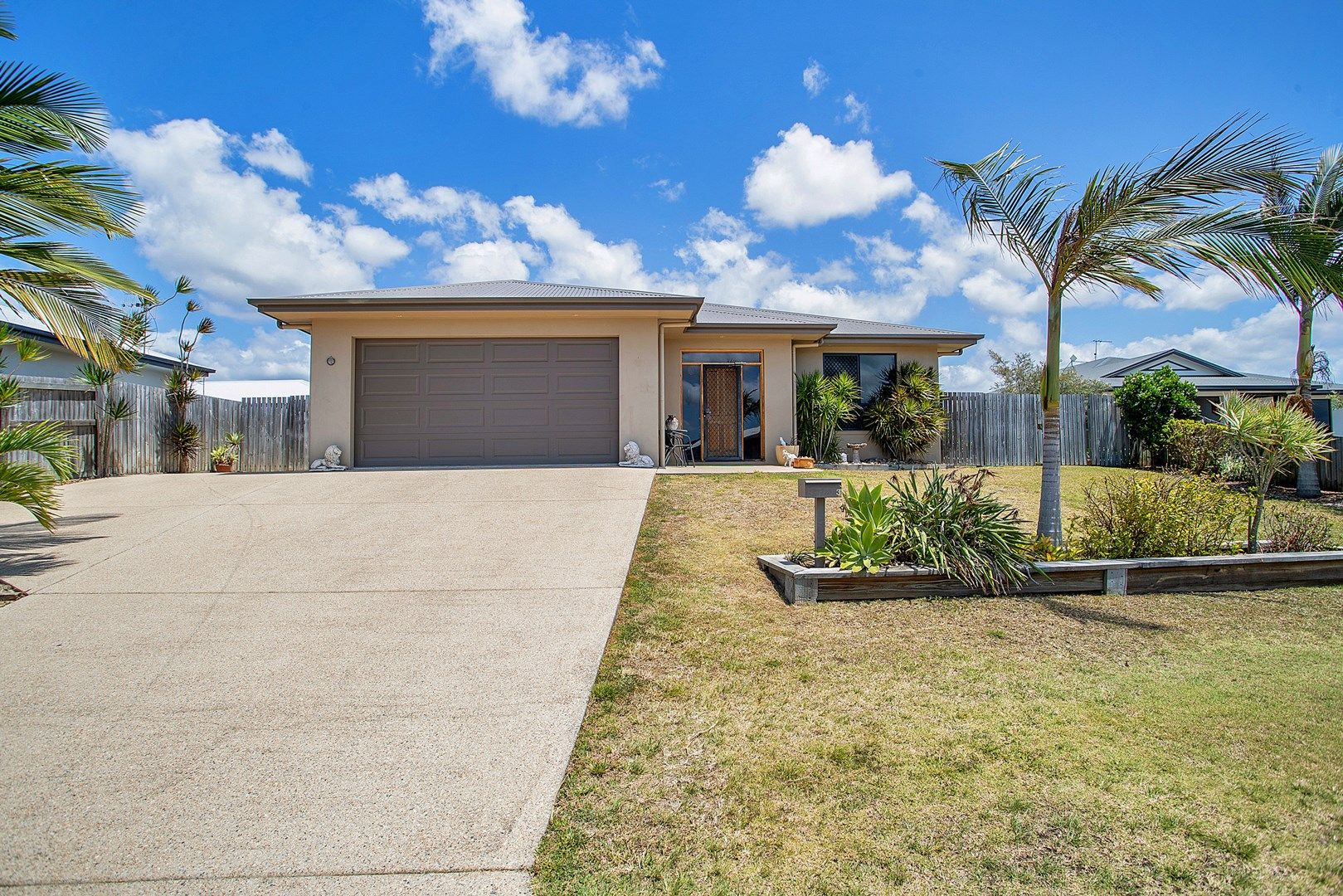 3 Hook Court, Sarina QLD 4737, Image 2