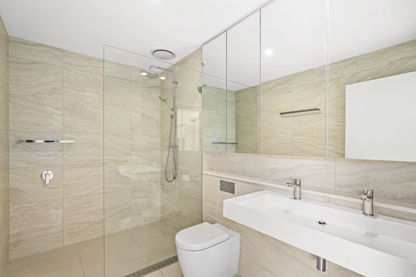 Additional image 5 of 705/8 St George Street, Gosford NSW 2250