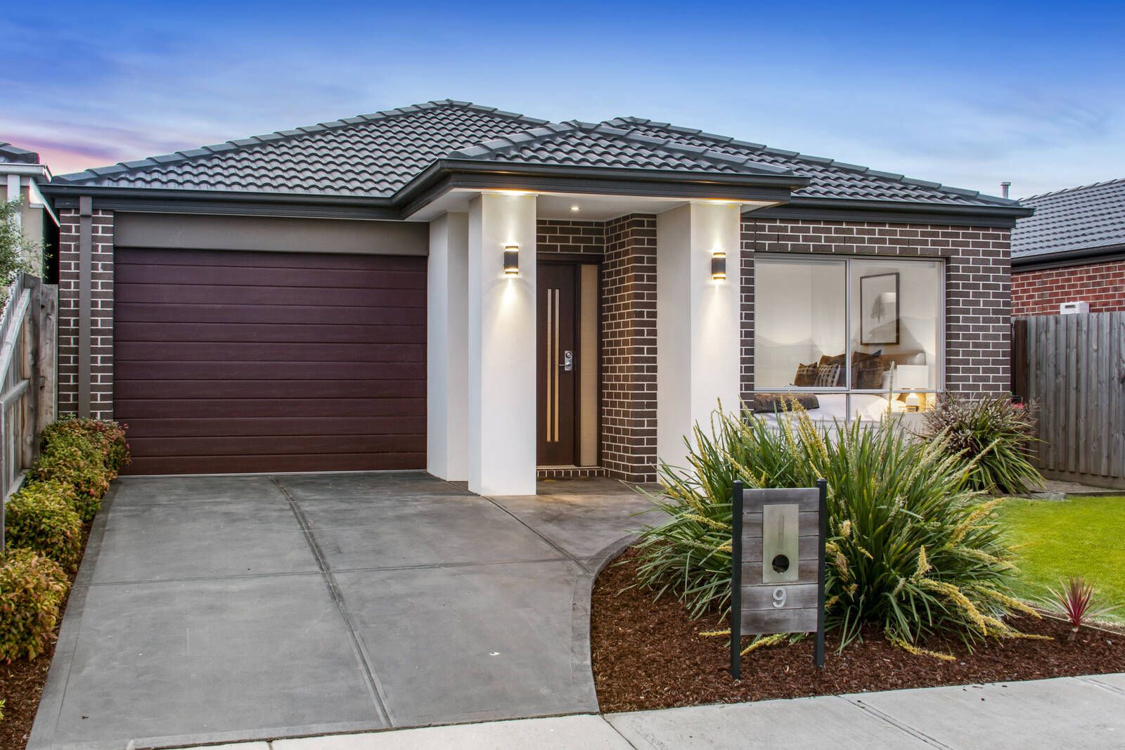 9 Waterfront Way, Keysborough VIC 3173, Image 0