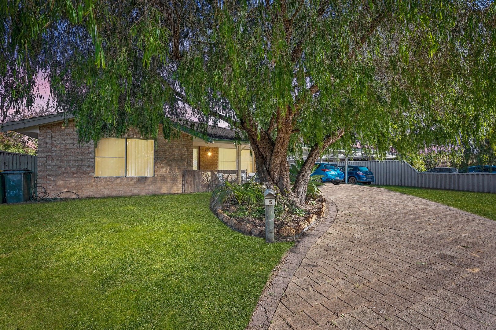 5 Kelp Place, Geographe WA 6280, Image 0