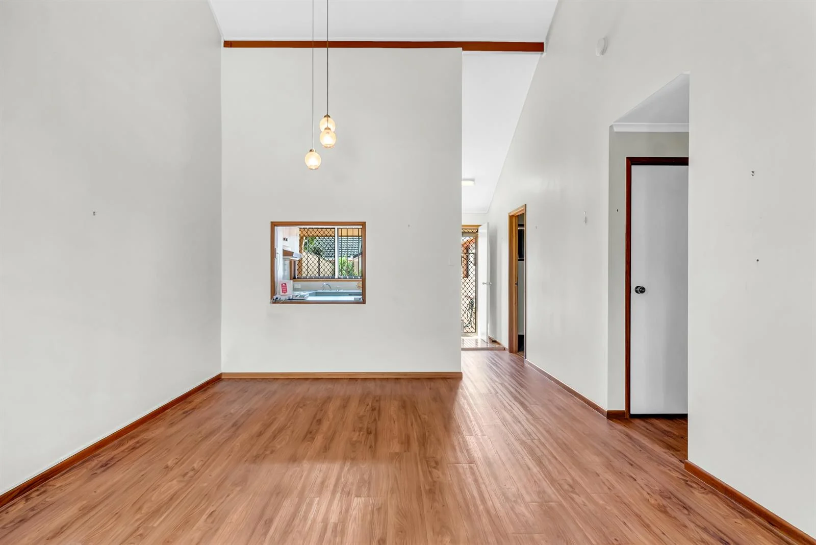 Additional image 4 of 5/5-11 Thompson Street, Victoria Point QLD 4165