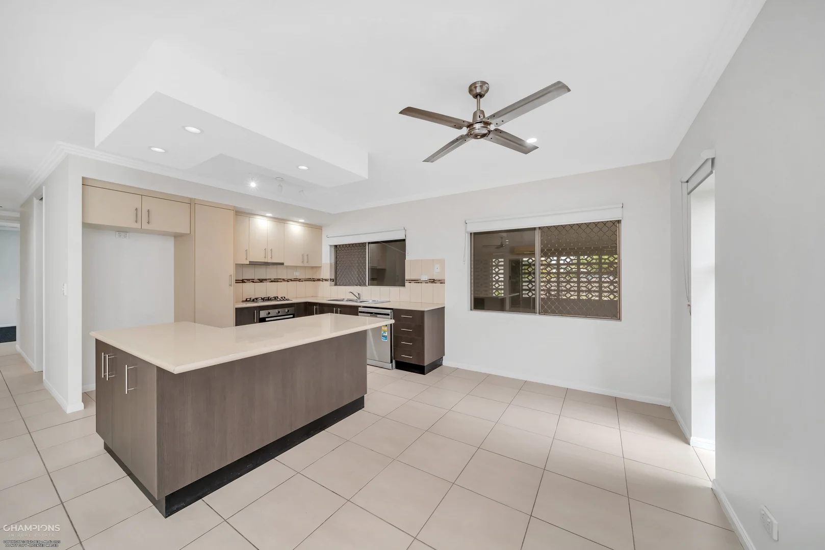 Additional image 5 of 36 Carnation Drive, Mooroobool QLD 4870