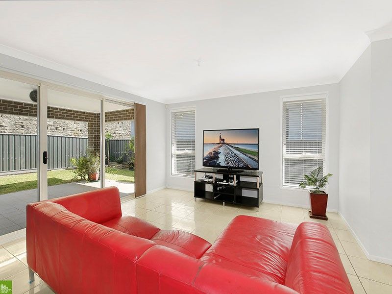 15 The Arches, Kanahooka NSW 2530, Image 1