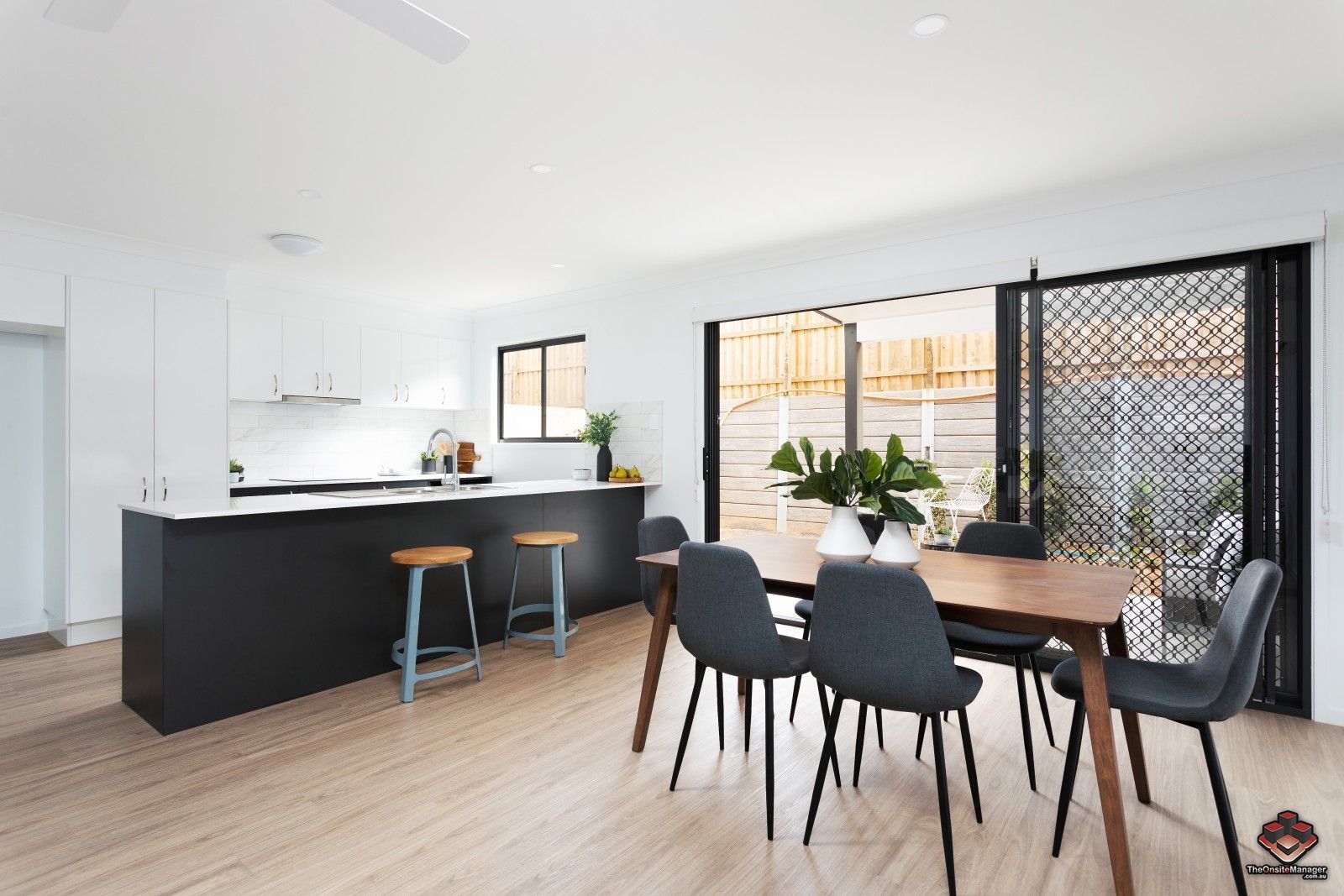 4 bedrooms Townhouse in 28/28 Berkshire Place HEATHWOOD QLD, 4110