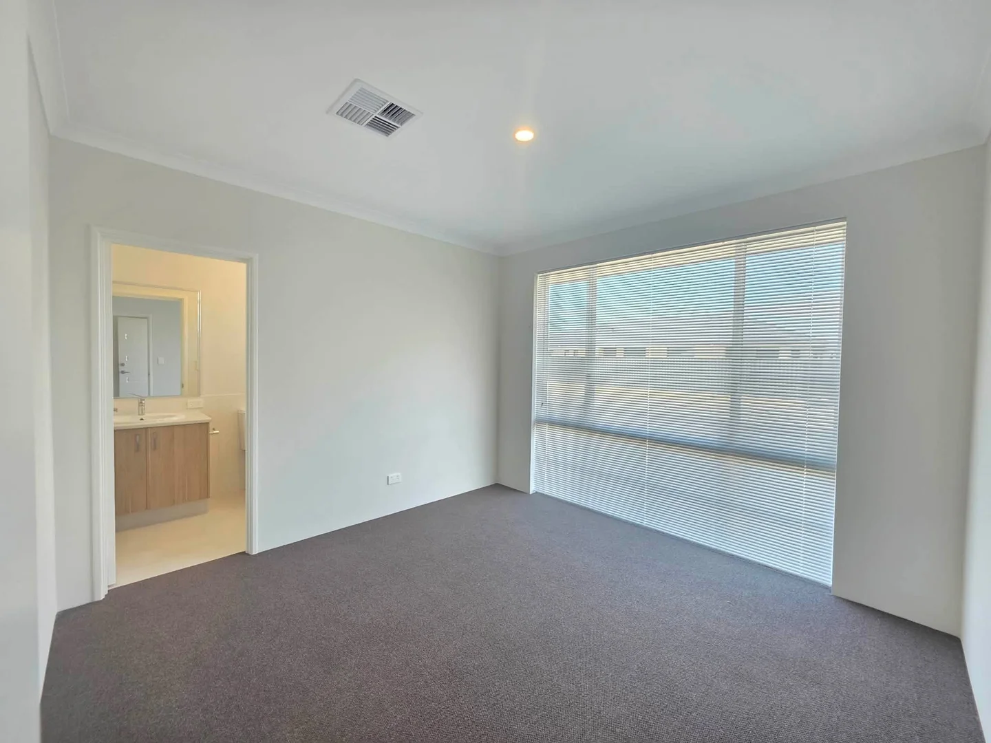 Additional image 13 of 61 Deauville Approach, Madora Bay WA 6210