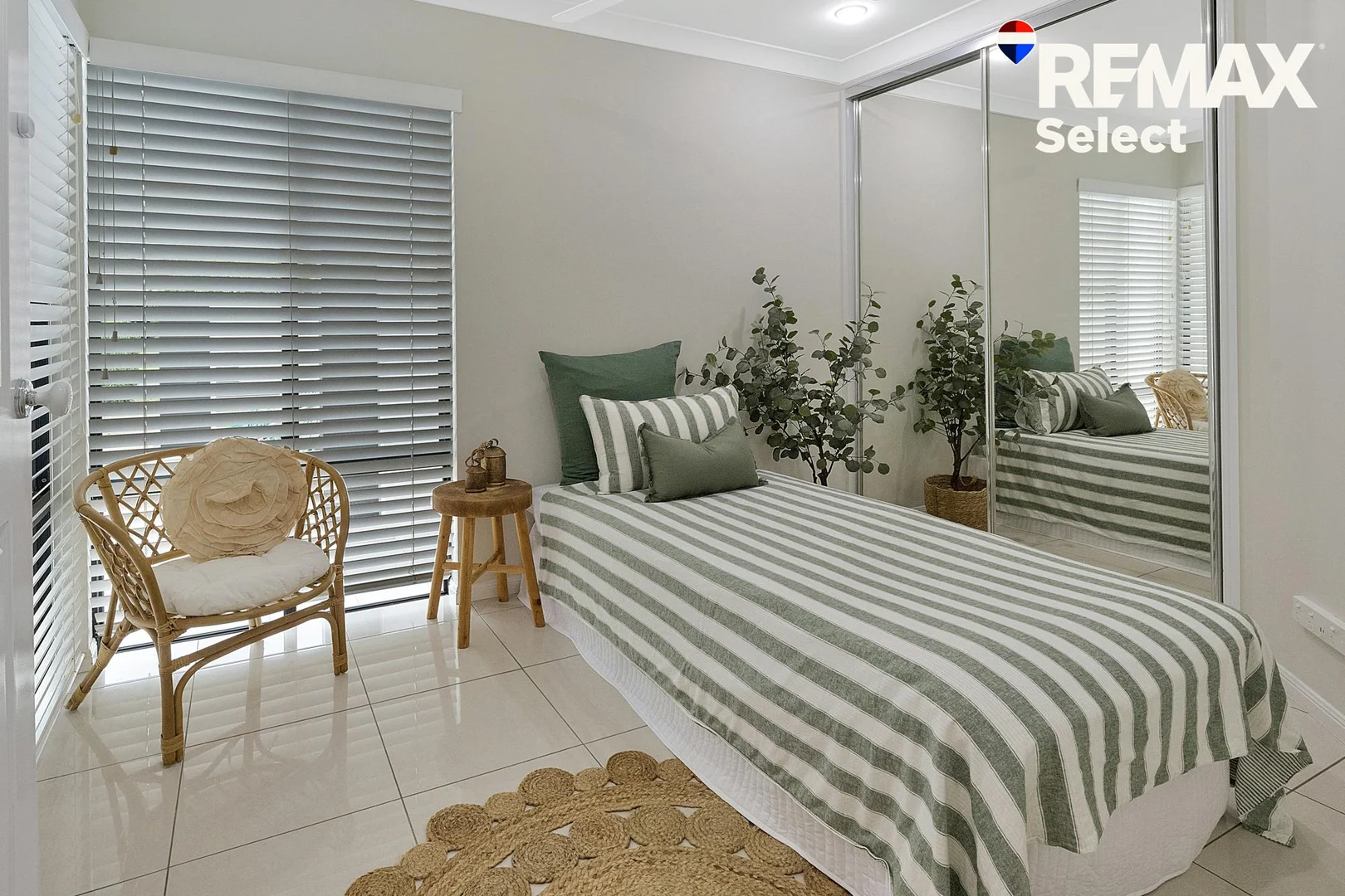 Additional image 17 of 6 Victor Ave, Glenella QLD 4740