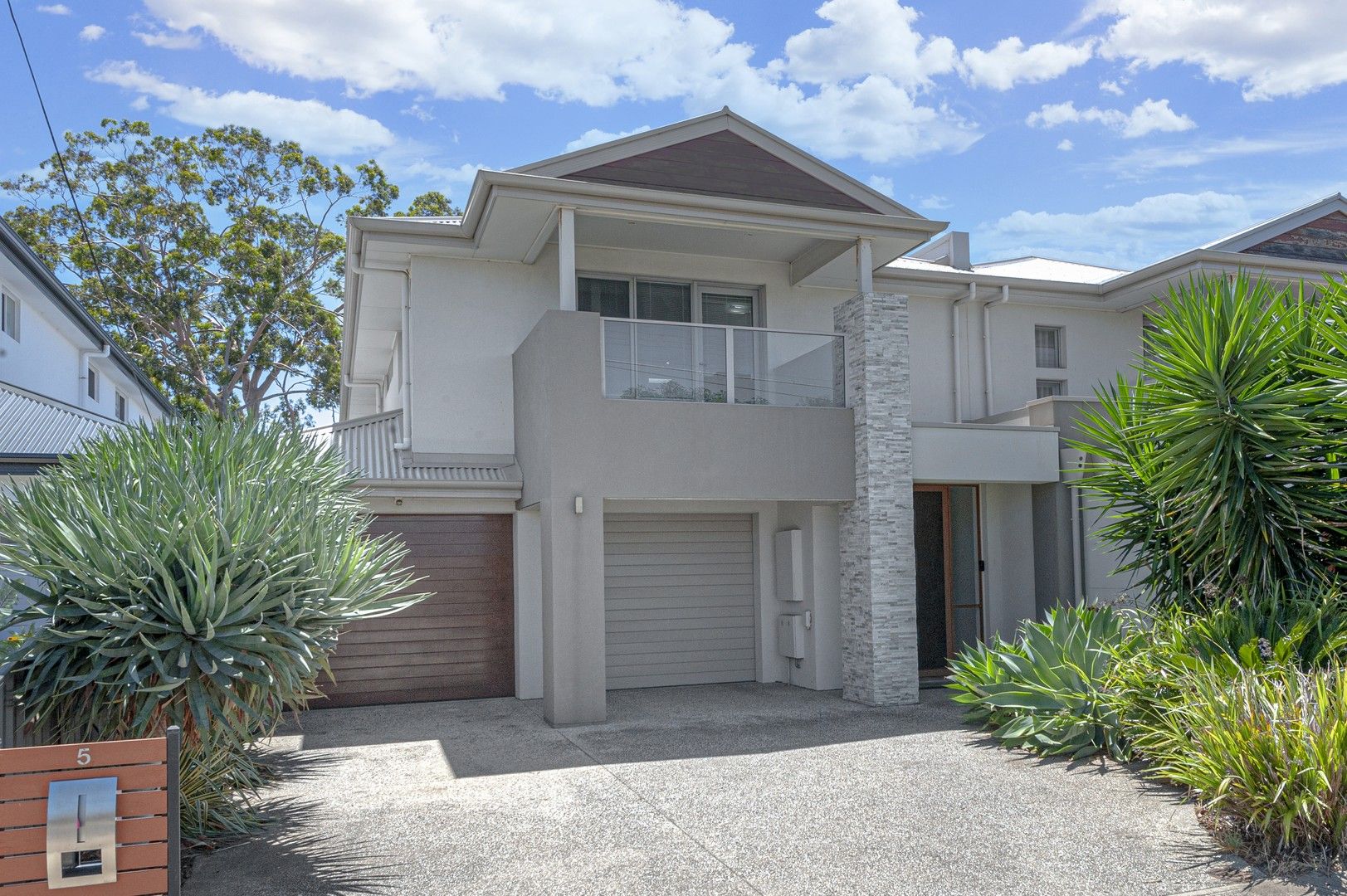 3 bedrooms Townhouse in 5 Lawson Avenue MORPHETTVILLE SA, 5043