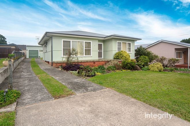 Picture of 7 Mulgen Crescent, BOMADERRY NSW 2541