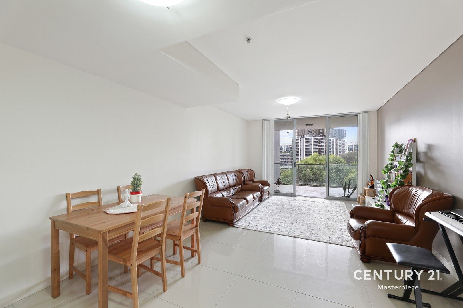 2 bedrooms Apartment / Unit / Flat in 305/6 River Road West PARRAMATTA NSW, 2150