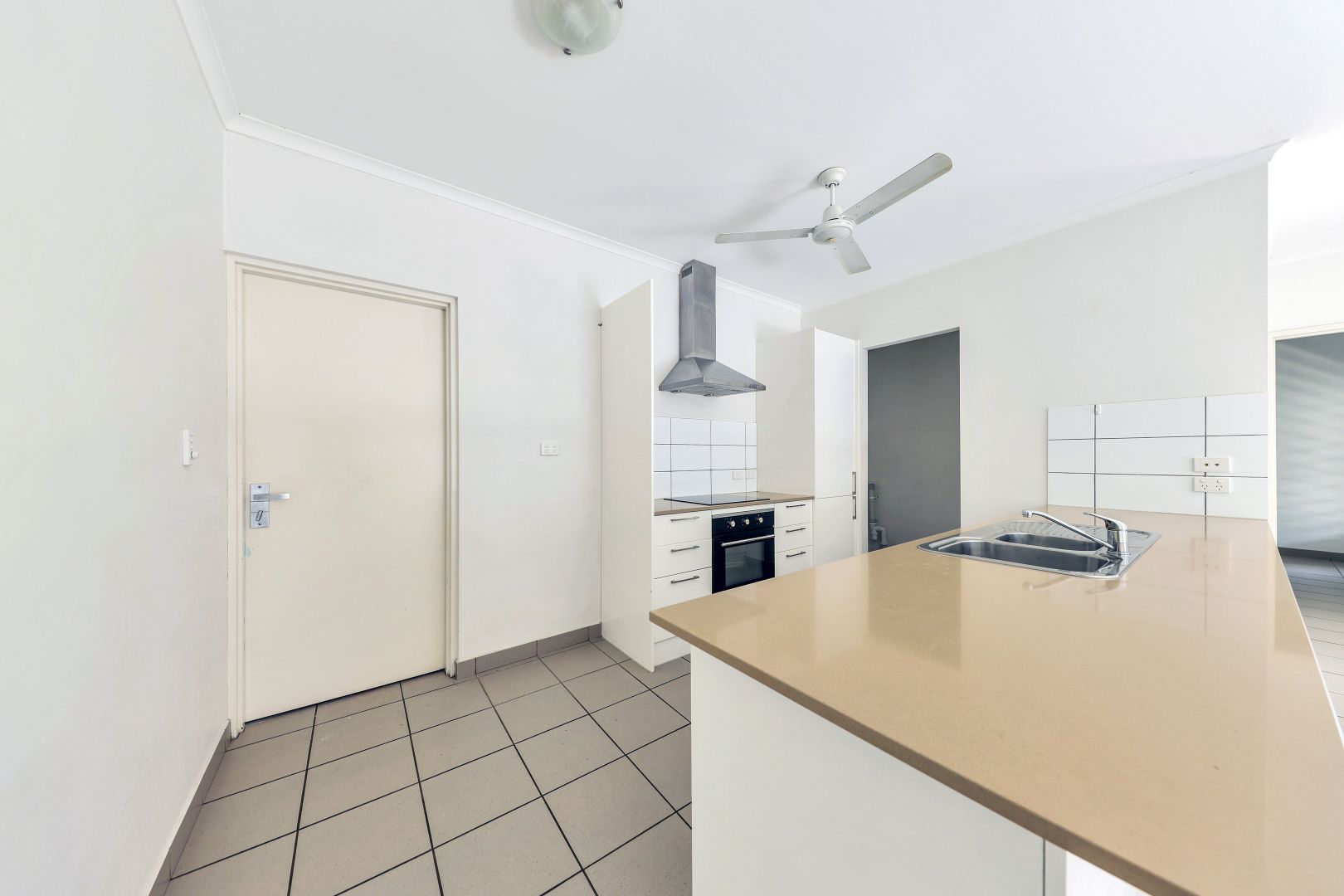 7 Marita Street, Bellamack NT 0832, Image 2