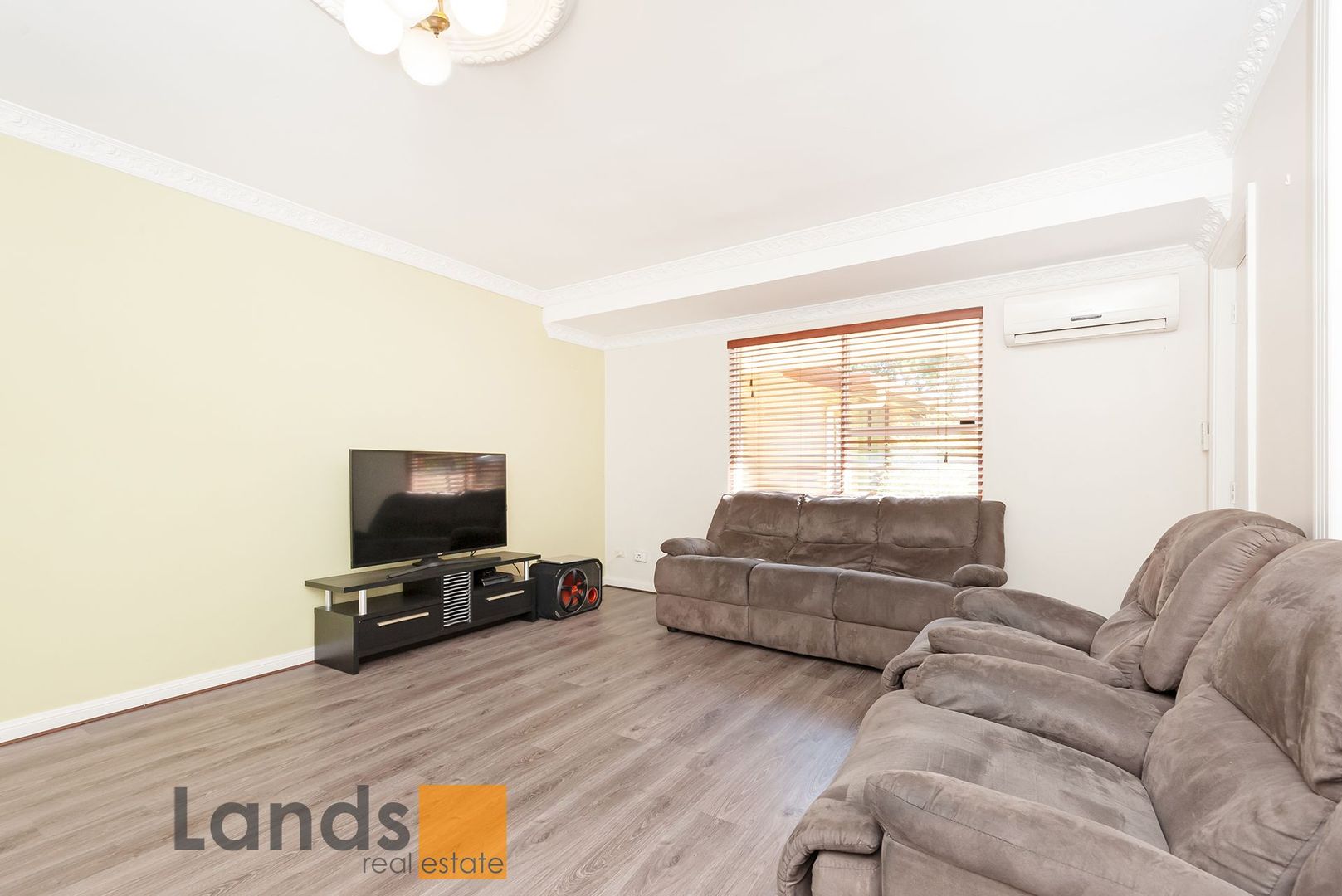 13/12 Jean Street, Pooraka SA 5095, Image 2