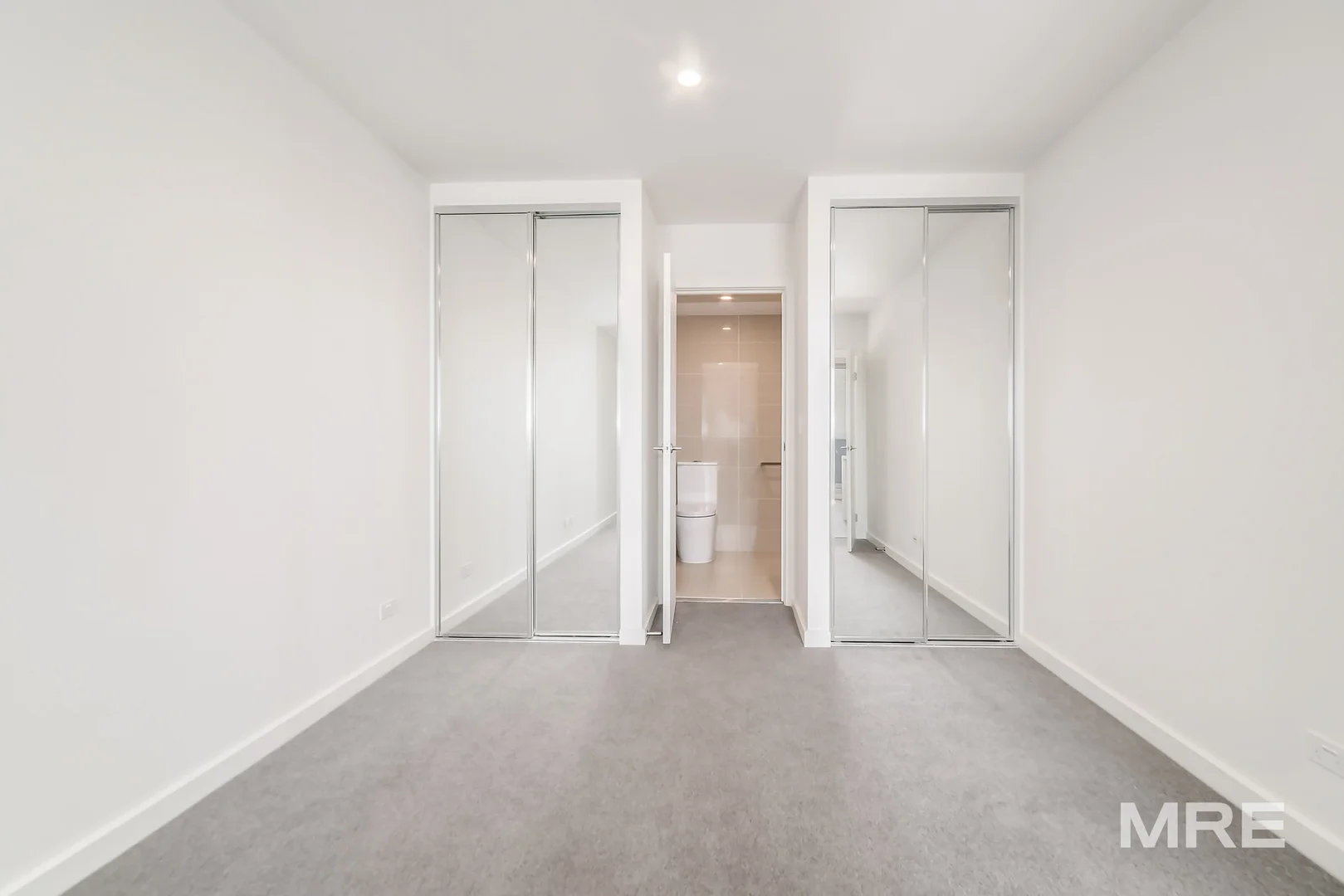 Additional image 4 of 403/33 Racecourse Road, North Melbourne VIC 3051
