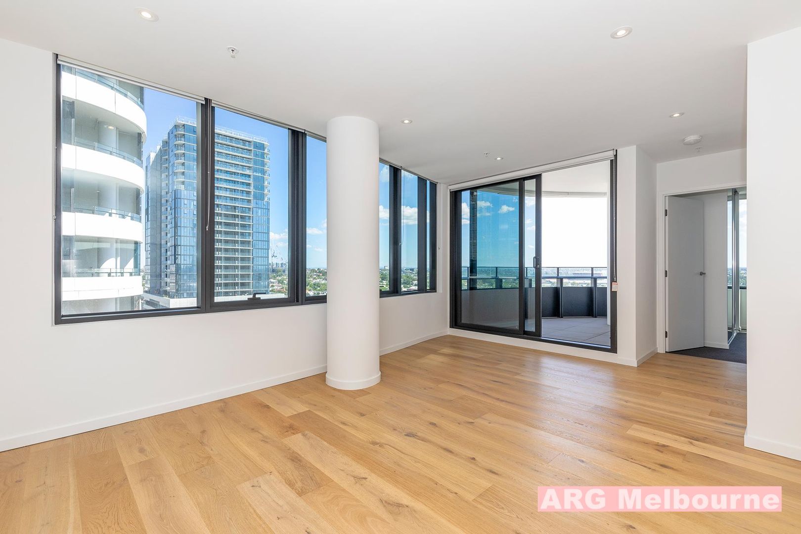 1001/5 Joseph Road, Footscray VIC 3011 Apartment For Rent 520 Domain