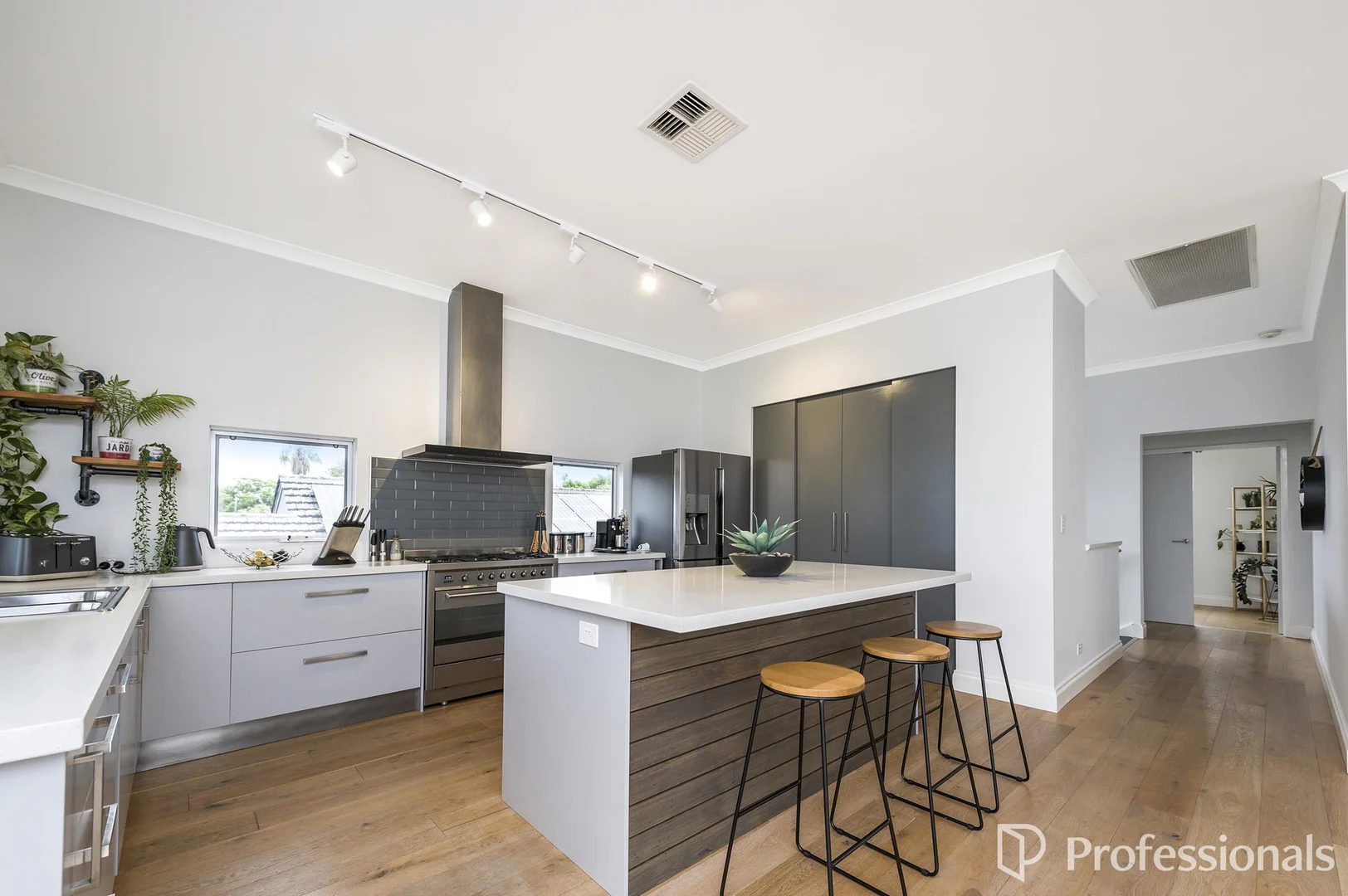 Additional image 11 of 2A Walter Road East, Bassendean WA 6054