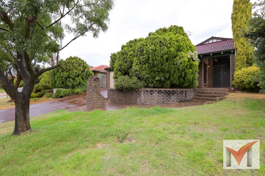 43 Chesters Way, Winthrop WA 6150, Image 1