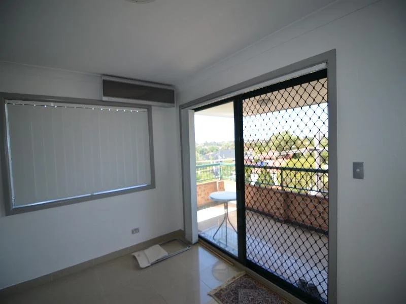 Additional image 18 of 4/61 Tennyson Road, Greenacre NSW 2190