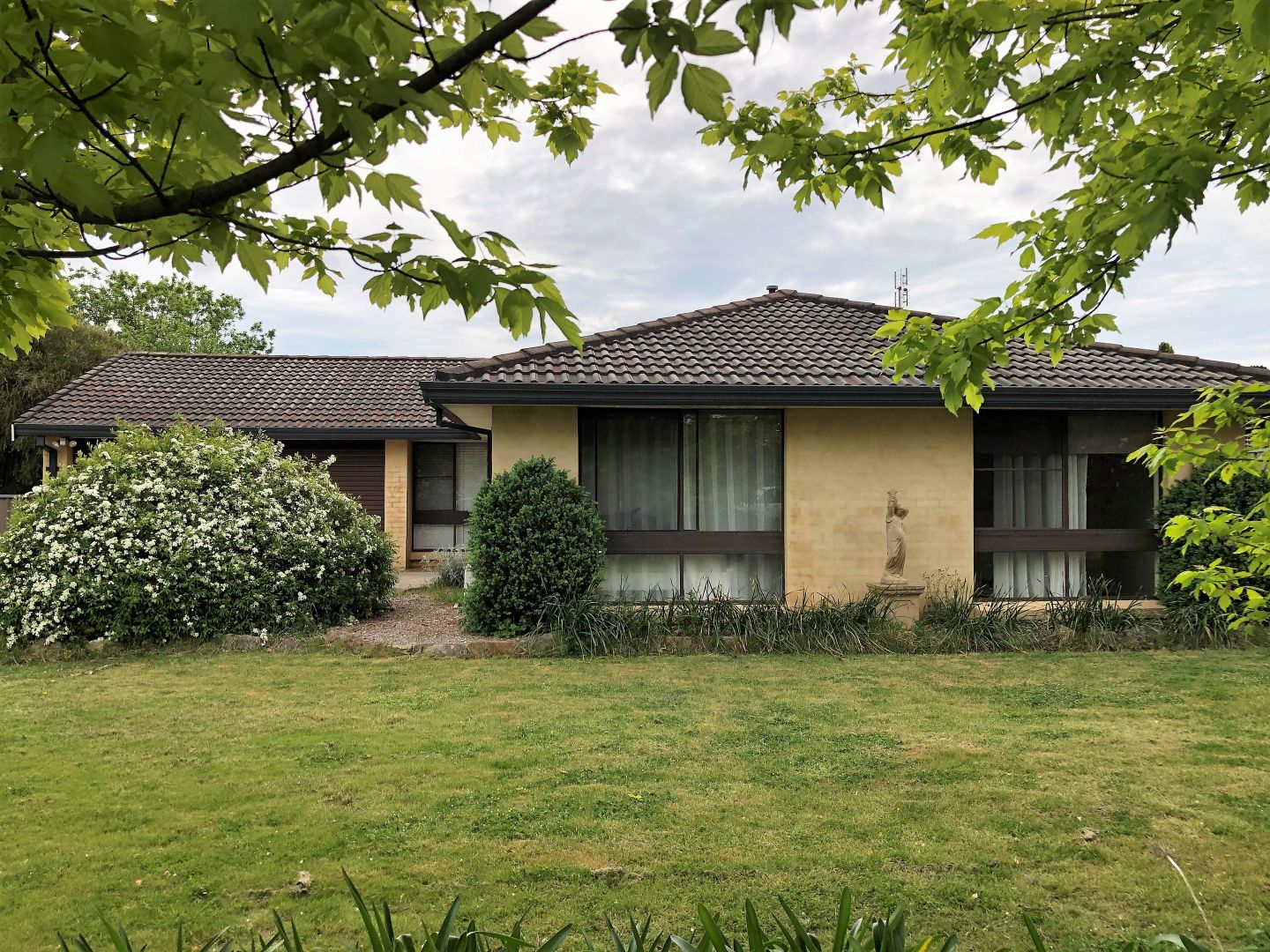Property Report For 26 Sir Donald Bradman Drive Bowral Nsw 2576 Spent half a day here, great informative detailed exhibits on the rules, history of the game, don's life/cricket career and development of odi/t20 cricket through kerry. domain