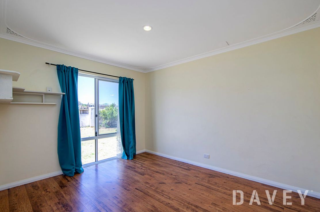 8 Gage Street, Two Rocks WA 6037, Image 2