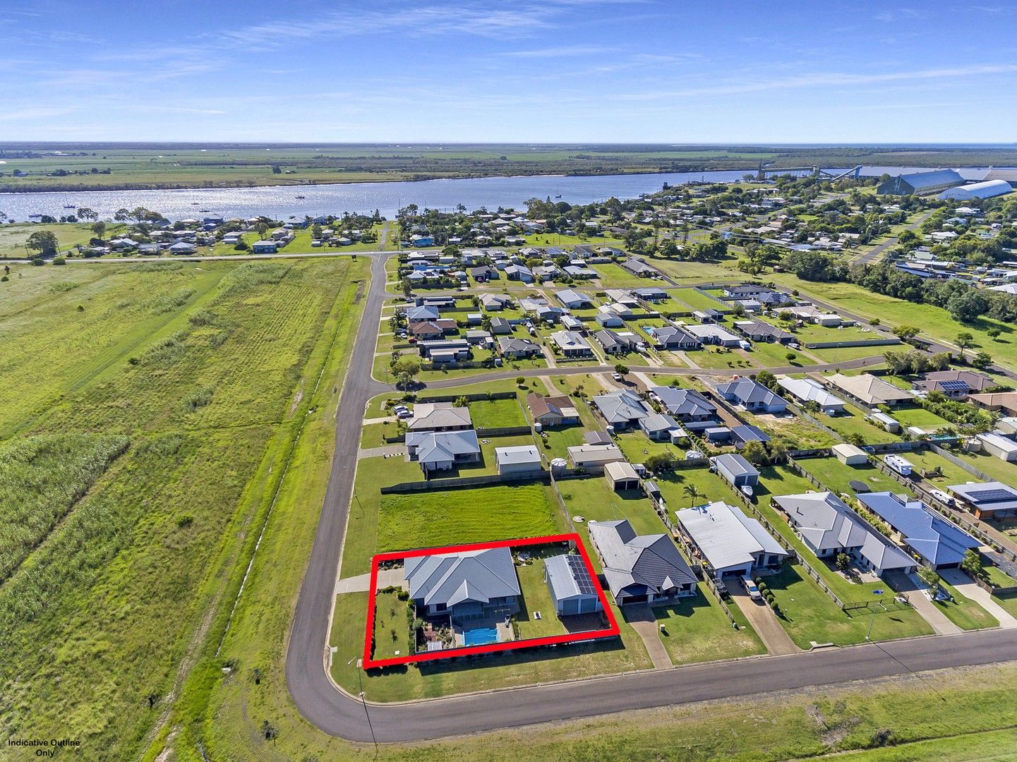 23 Beachmere Street, Burnett Heads QLD 4670, Image 0