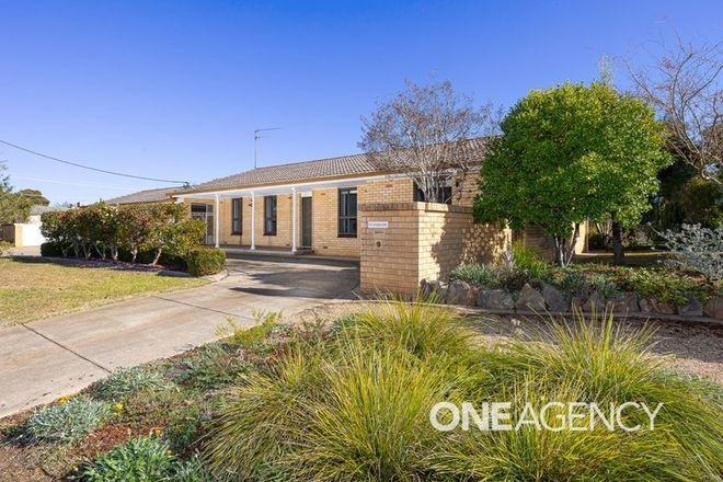 Picture of 18 OLEANDER CRESCENT, LAKE ALBERT NSW 2650