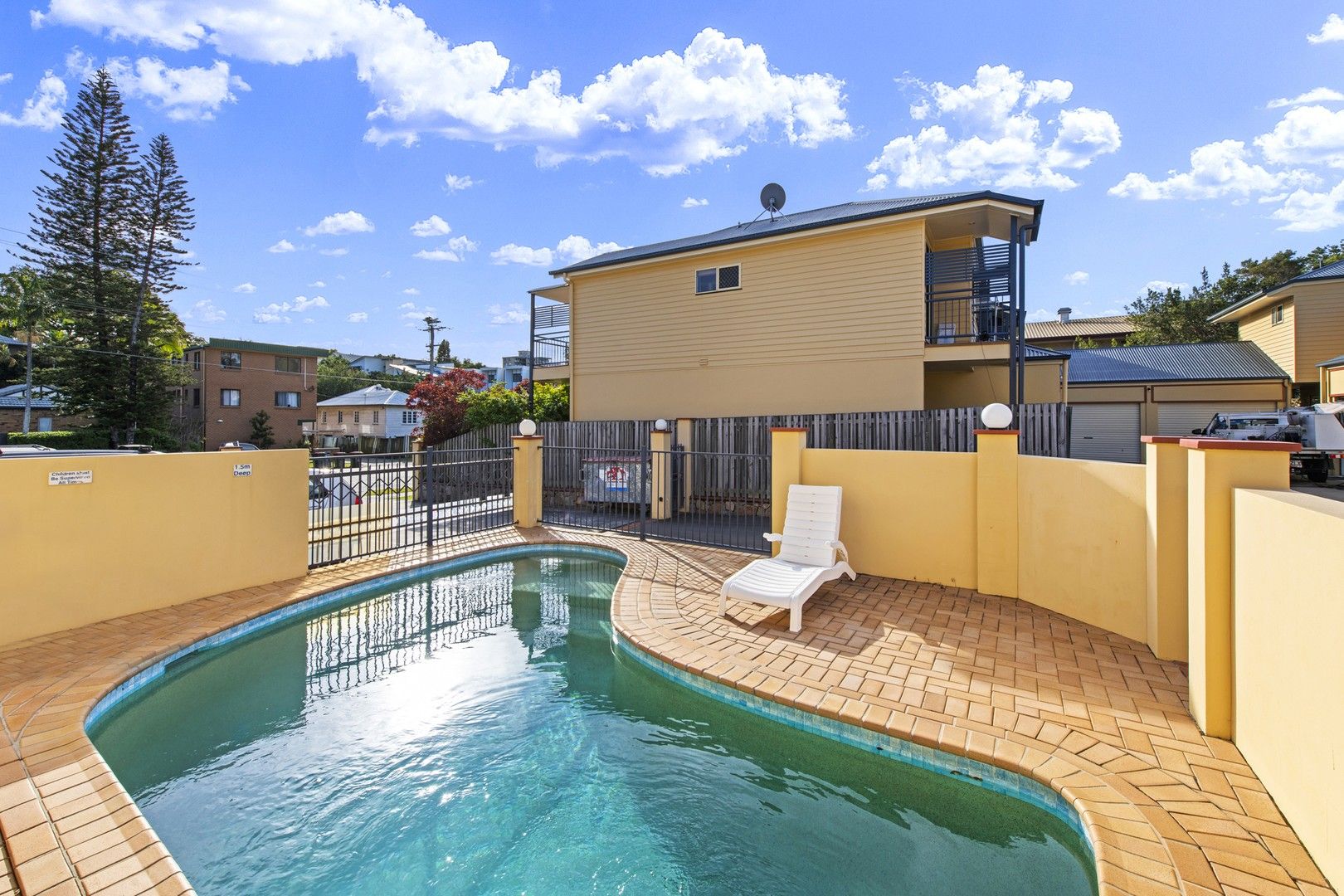 3 bedrooms Townhouse in 13/24 Brisbane Street ST LUCIA QLD, 4067