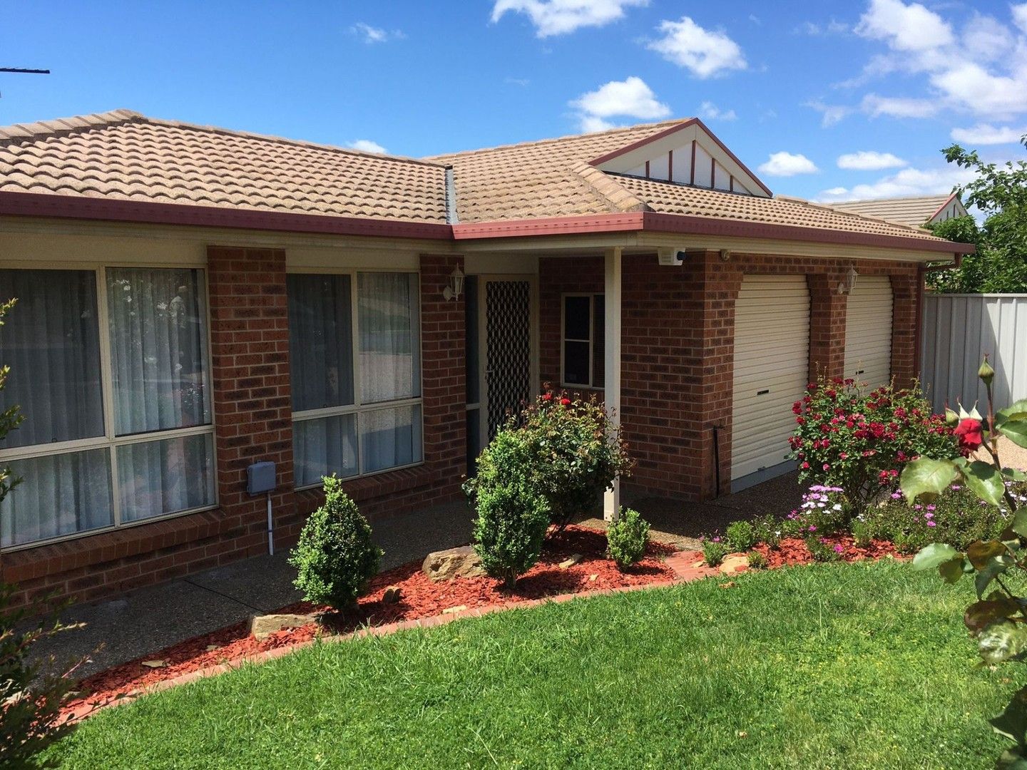 3 bedrooms House in 42 Amagula Ave NGUNNAWAL ACT, 2913