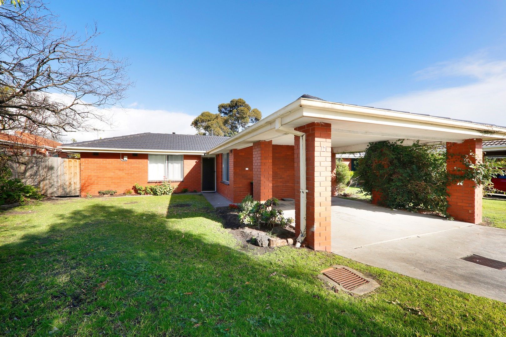 2 bedrooms Apartment / Unit / Flat in 12/24-28 Yarraman Road NOBLE PARK VIC, 3174