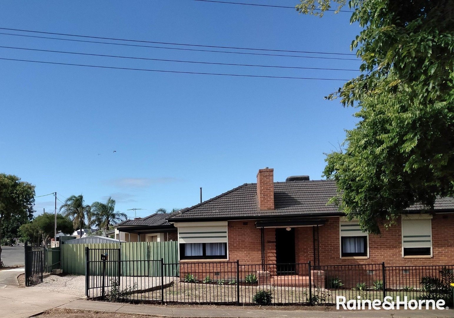 2 bedrooms House in 11 Audrey Avenue BLAIR ATHOL SA, 5084