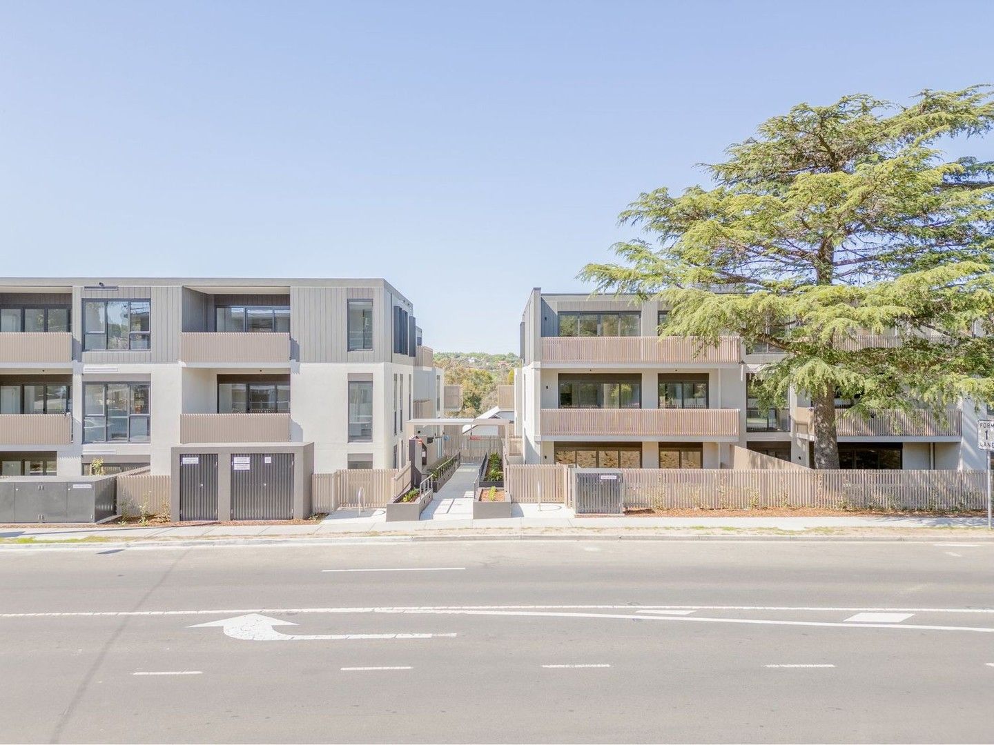 2 bedrooms Apartment / Unit / Flat in 109/1633-1637 Malvern Road GLEN IRIS VIC, 3146