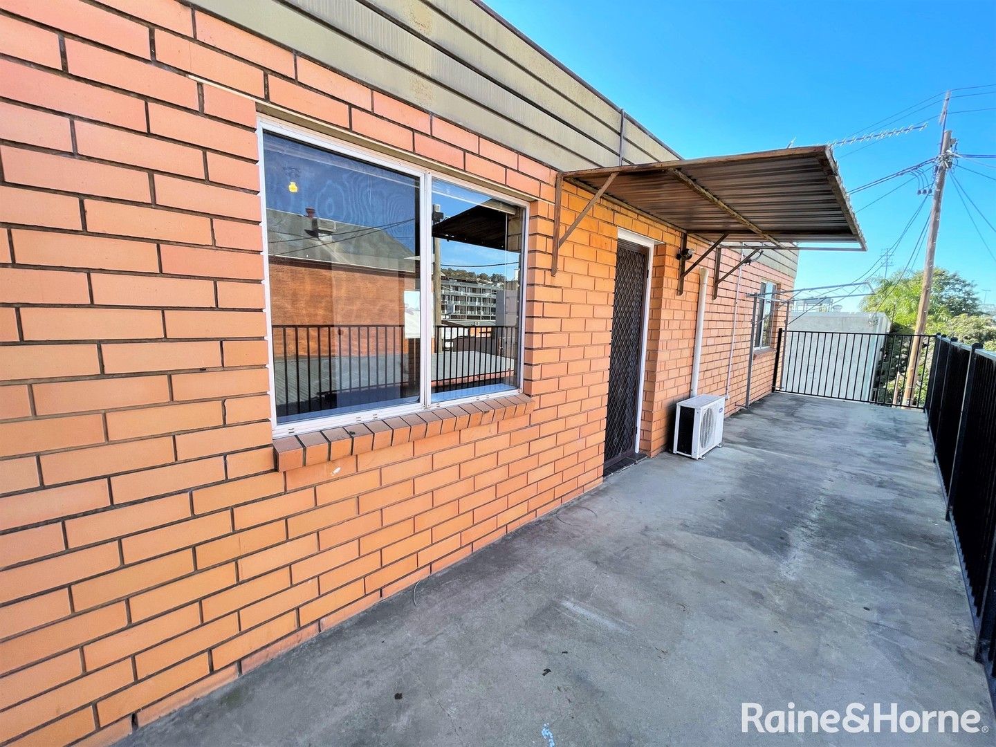 2 bedrooms Apartment / Unit / Flat in 1/23 Baylis Street WAGGA WAGGA NSW, 2650