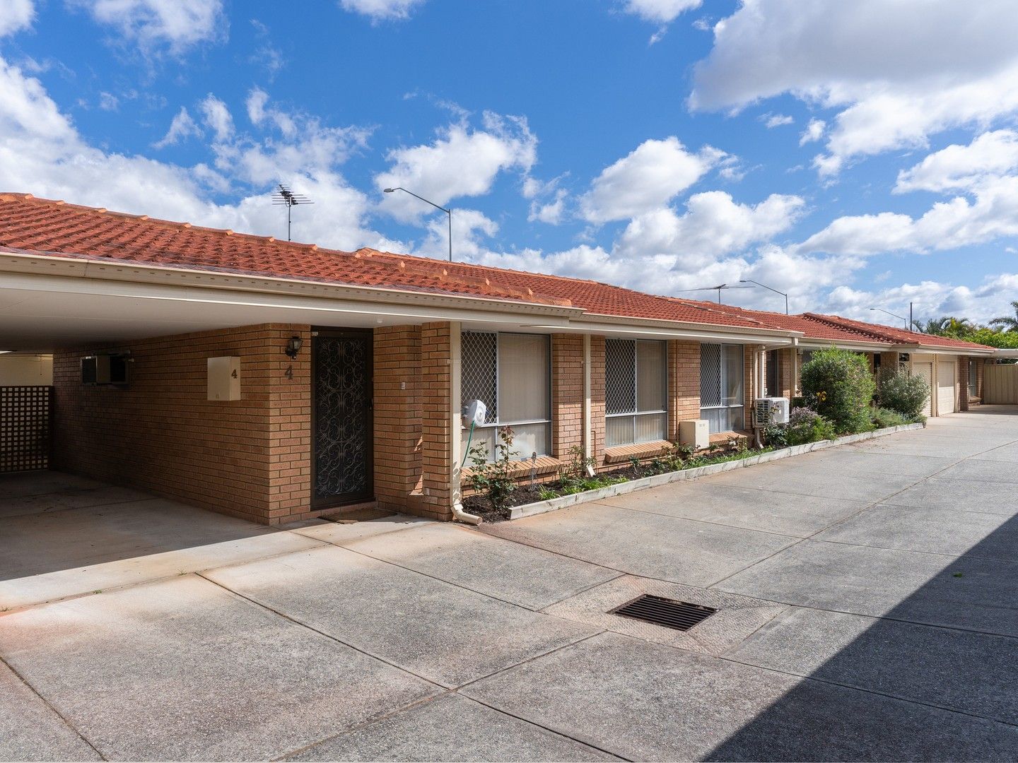 2 bedrooms House in 4/48-52 Shadwell Way MORLEY WA, 6062