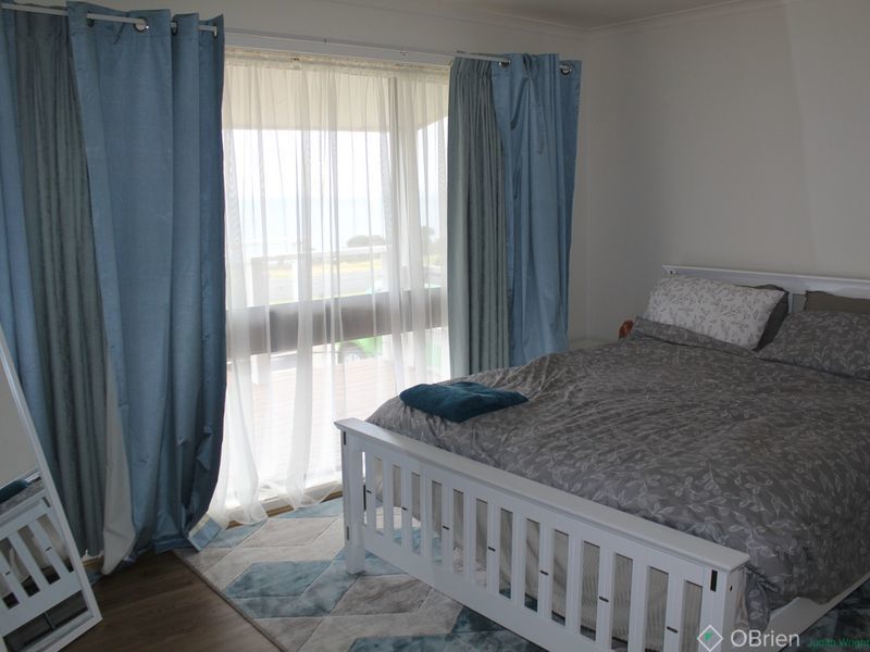 70 The Esplanade, Corinella VIC 3984 House For Rent Domain