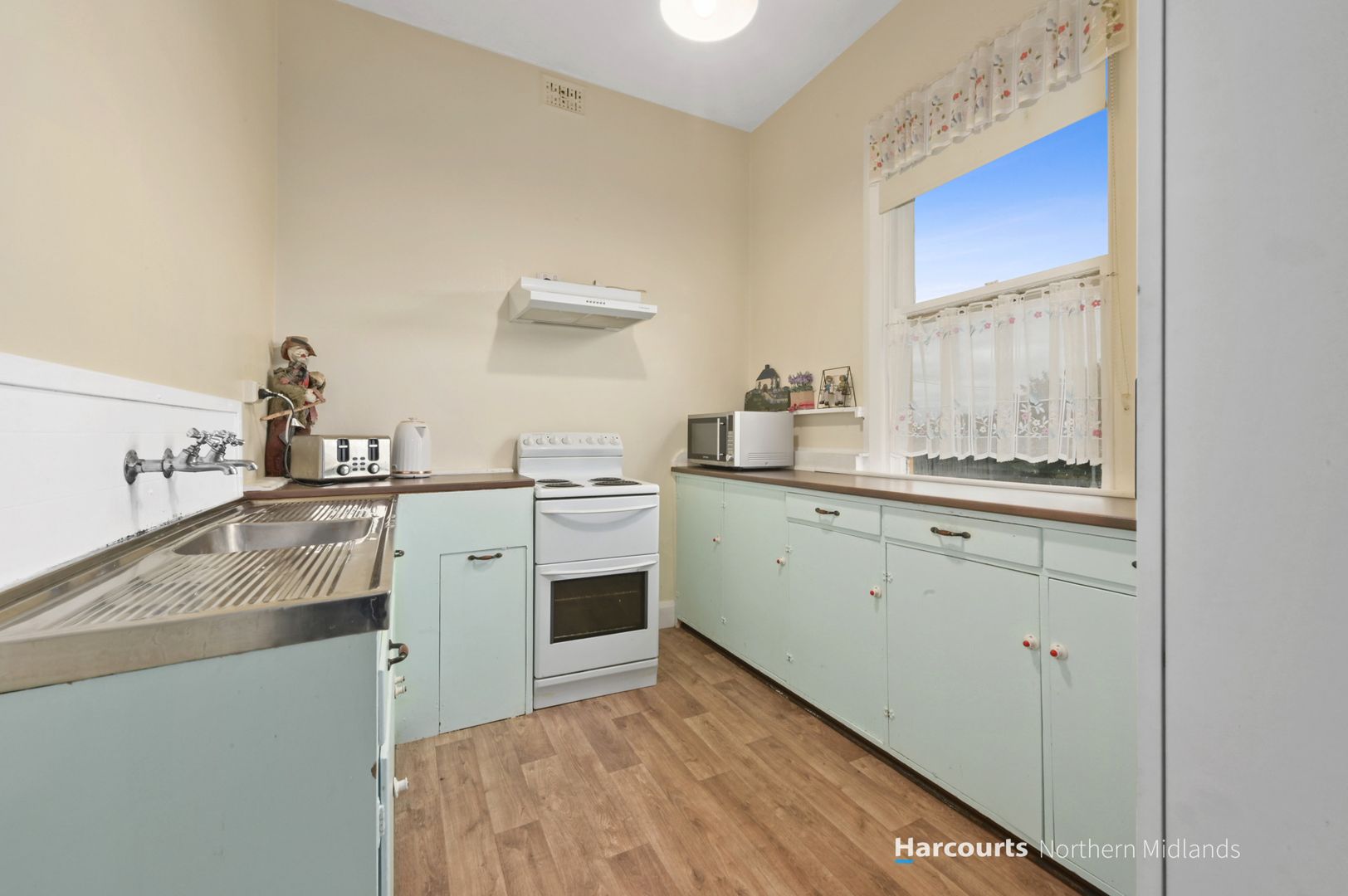 92 Main Street, Cressy TAS 7302, Image 1