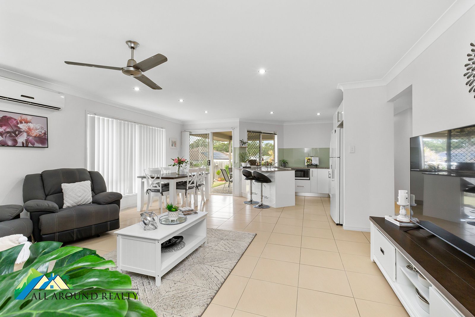 86 Pauls Rd, Upper Caboolture QLD 4510, Image 2