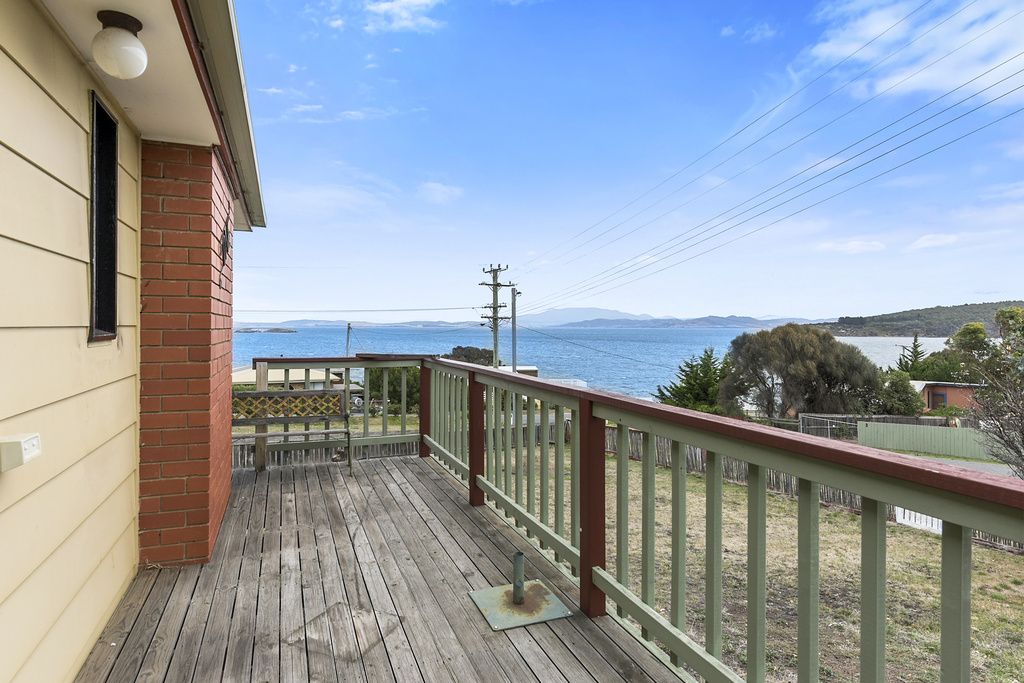 1 Rowan Avenue, Primrose Sands TAS 7173, Image 1