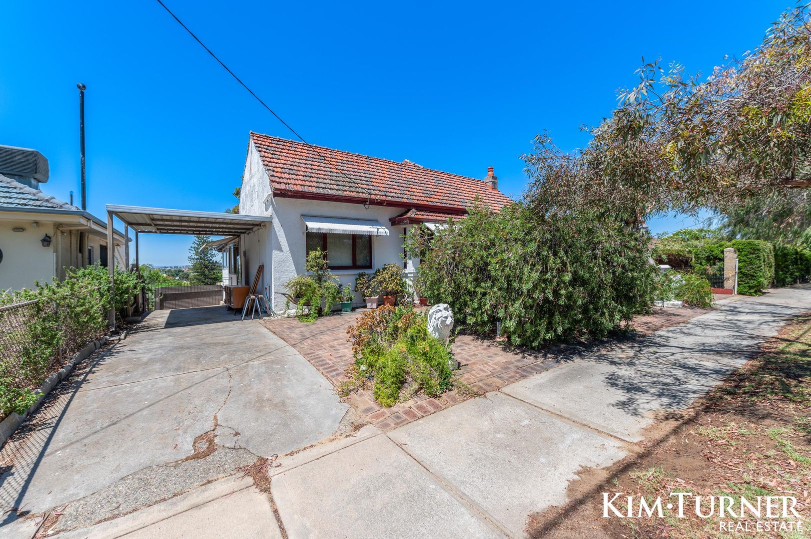 76 Lansdowne Road, Kensington WA 6151, Image 2