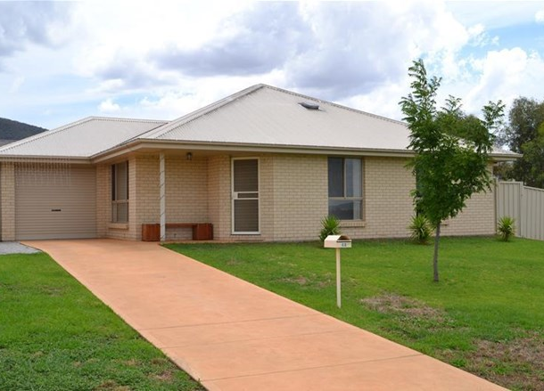 48 White Circle, Mudgee NSW 2850