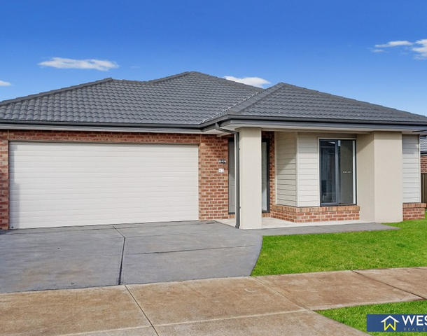 51 Larneuk Drive, Cobblebank VIC 3338